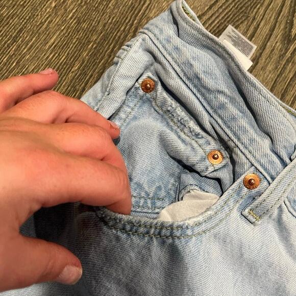 Levi's Low Pro Straight Jeans Mid-Rise Distressed Denim Light Wash Blue Size 31 - Picture 13 of 13
